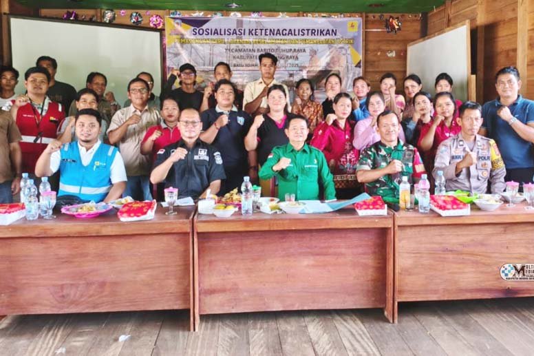 Sosialisasi Ketenagalistrikan PLN untuk 8 Desa Kecamatan Barito Tuhup Raya
