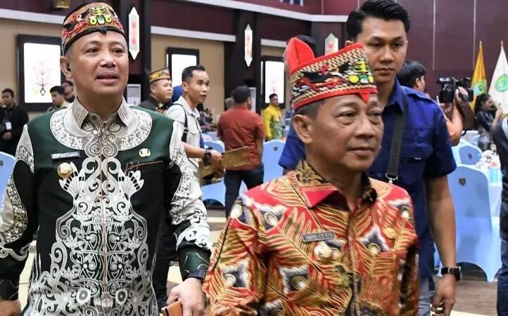 Bupati Mura Heriyus Hadiri Pisah Sambut Kajati Kalteng