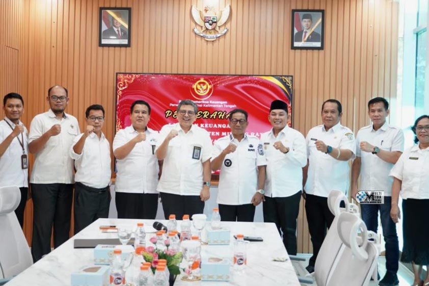 Pemkab Mura Serahkan LKPD Ke BPK Perwakilan Kalteng