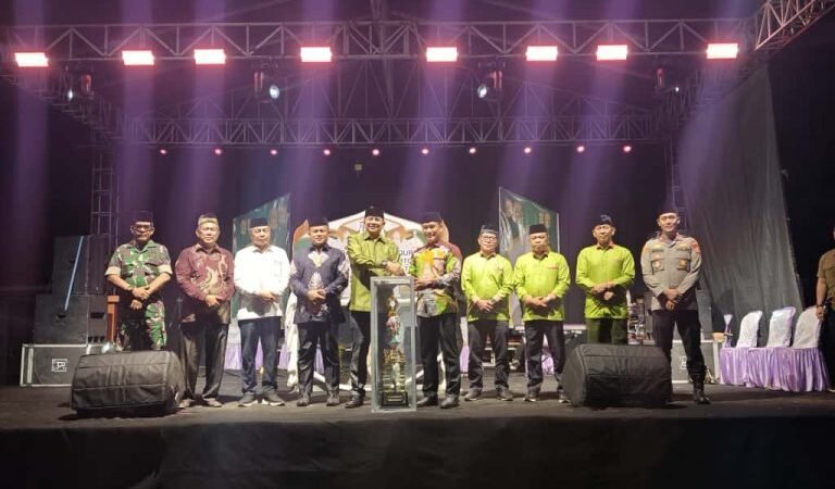 Kecamatan Dusun Tengah Juara Umum MTQ XI Tingkat Kabupaten Bartim