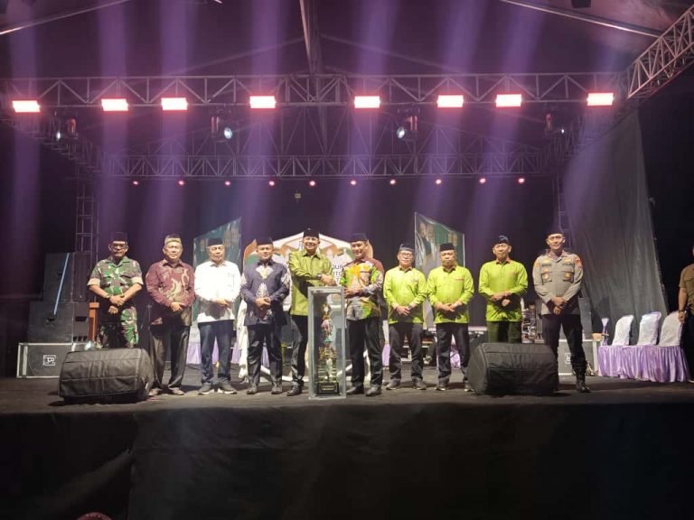 Kecamatan Dusun Tengah Juara Umum MTQ XI Tingkat Kabupaten Bartim