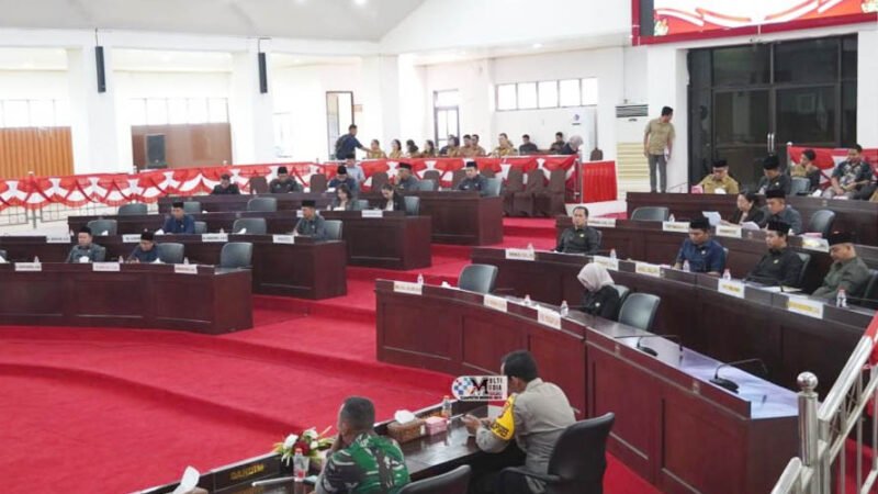 Rapur Pemandangan Umum Fraksi DPRD Mura Terhadap Dua Raperda