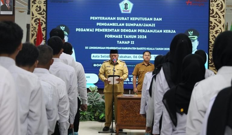 Bupati Batola Lantik 80 P3K Formasi Tahap II Tahun 2024