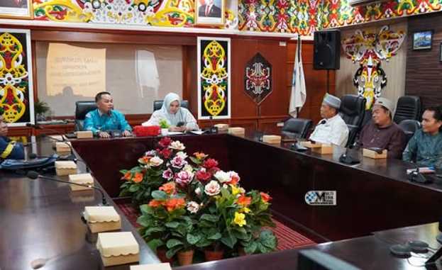 Wabup Mura Rahmanto Muhidin Pimpin Rapat Persiapan Pemberangkatan Peserta Umroh