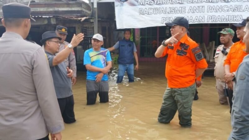 Bupati Muhammad Yamin Tinjau Kondisi Banjir di Kecamatan Dusun Tengah