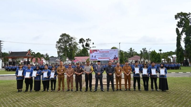 Bupati Muhammad Yamin Serahkan 580 SK-P3K Paruh Waktu