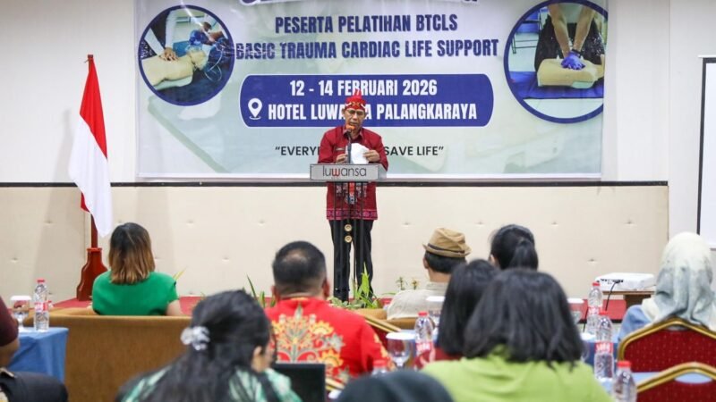 Sahli Gubernur Buka Pelatihan SCA Borneo Education