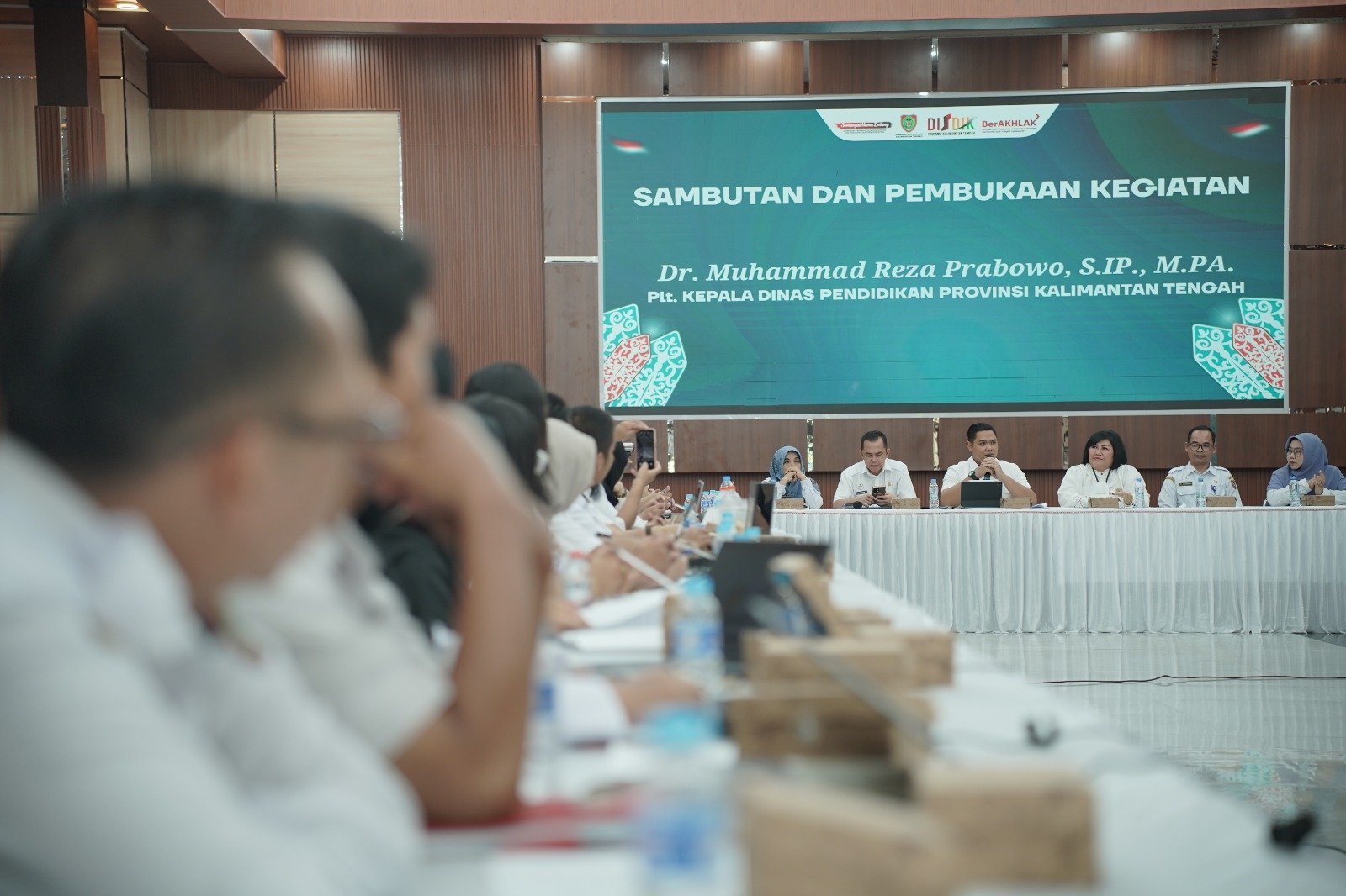Plt Kadisdik Kalteng Tekankan Pentingnya Kepatuhan Sekolah Terhadap Sistem Pendataan Nasional dan PDSS