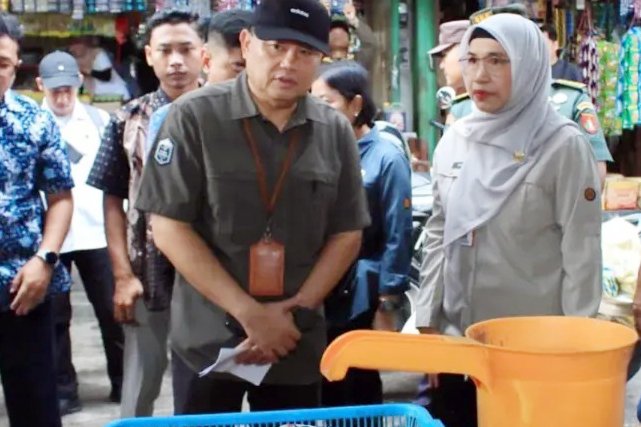 Jelang Bulan Ramadhan, Satgas Pangan dan TPID Kalteng Lakukan Sidak di Sejumlah Pasar di Palangka Raya