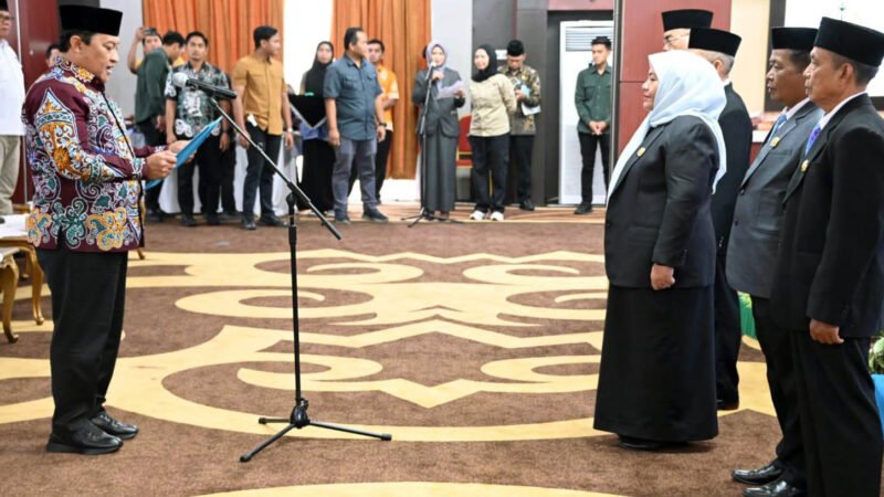 Wagub Edy Pratowo Lantik Pimpinan BAZNAS Kalteng Periode 2025-2030