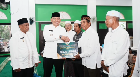Bupati H Rahmat Trianto Sebut Tahun 2026 Kecamatan Batu Ampar Terima Hibah Kurang Lebih Rp1 Miliar