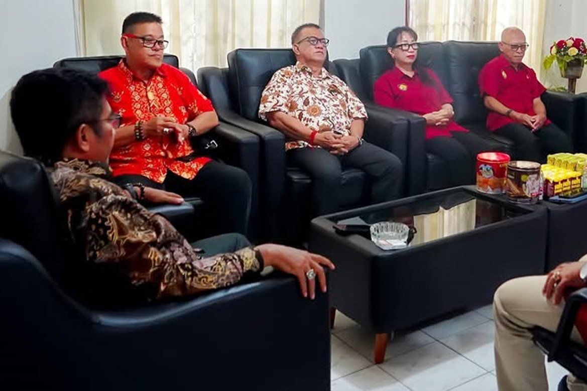 Dispora Terima Kunker KONI Kalteng dalam Rangka Persiapan PORPROV XIII 2026