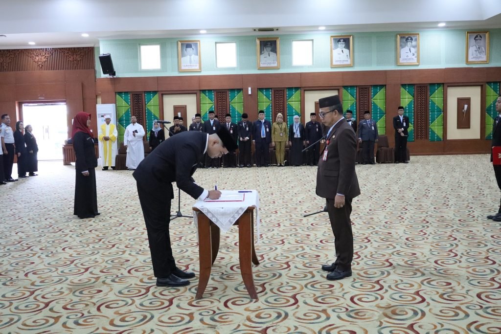 Pemprov Kalsel Lantik 116 Pejabat Fungsional 