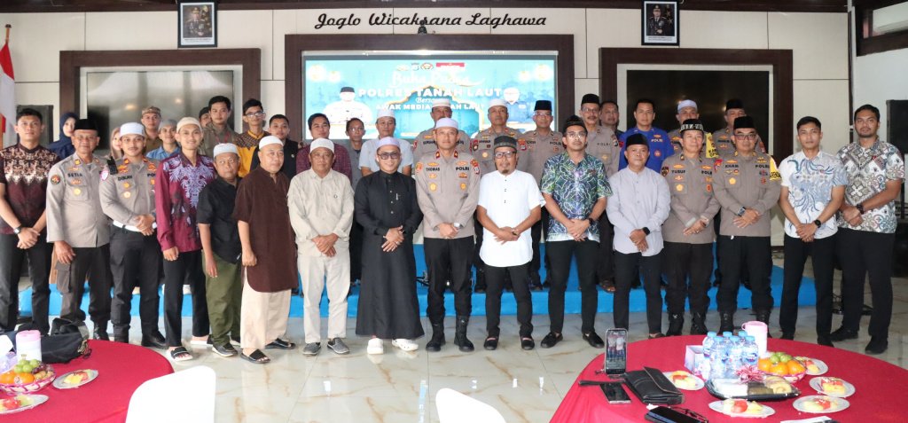 Jalin Silaturahmi, Polres Tanah Laut Gelar Buka Puasa Bersama Awak Media