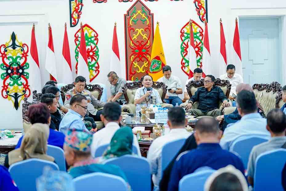 Dialog Bersama Serikat Buruh, Gubernur Kalteng Tekankan Pentingnya Penyampaian Aspirasi Secara Konstruktif