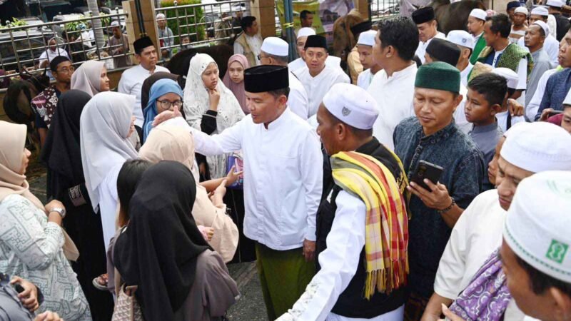 Gubernur Kalteng Agustiar Sabran Salat Iduladha 1447 H di Masjid Nurul Islam Palangka Raya