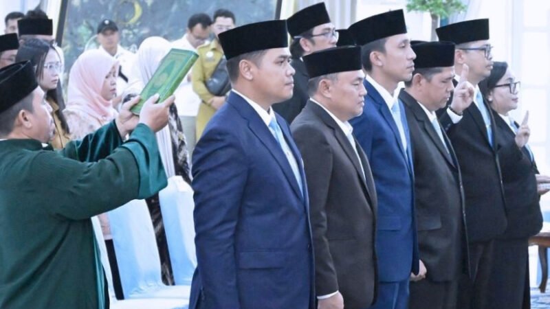Gubernur Lantik Enam Pejabat Tinggi Pratama, Rangga Lesmana Jabat Kepala Biro Umum Setda Kalteng