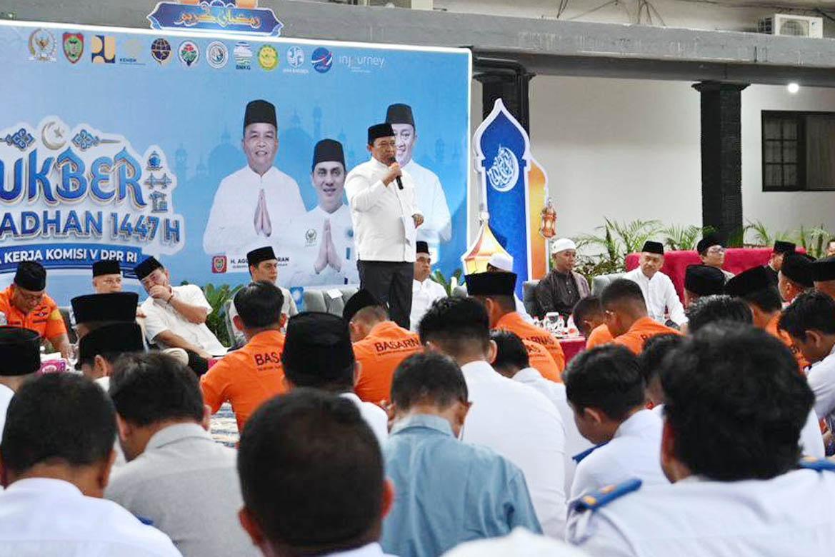 Wagub Edy Pratowo Hadiri Buka Puasa Bersama Komisi V DPR RI dan Mitra Kerja
