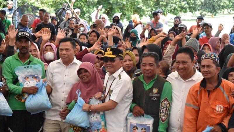 Jelang Idulfitri, Gubernur Kalteng Buka Pasar Murah Ramadhan untuk Ojek Online dan Petugas Kebersihan