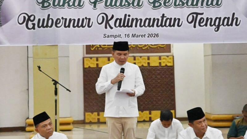 Gubernur Kalteng Buka Puasa Bersama Bupati Kotim dan Masyarakat di Masjid Agung Sampit